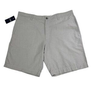 NWT CHAPS Men’s Casual Shorts Size W42/Inseam 10” Light Gray Pockets Flat Front